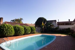 Image 15 - 757203