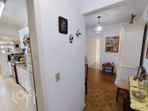 Image 8 - 757369