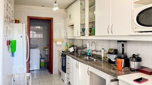 Image 9 - 757401