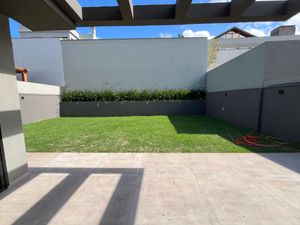 Image 33 - 757455