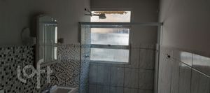 Image 13 - 757472