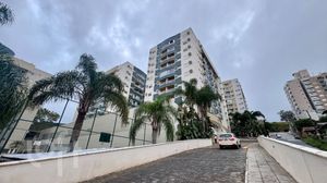 Image 37 - 757664