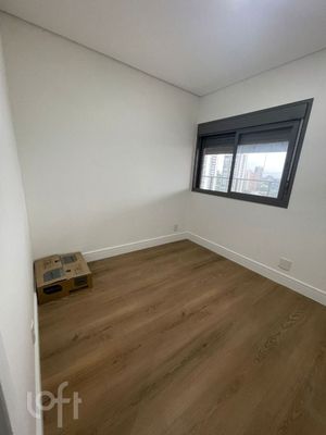 Image 17 - 757756