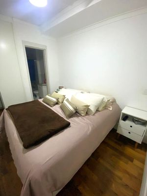 Image 9 - 757781
