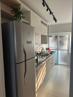 Image 3 - 757796