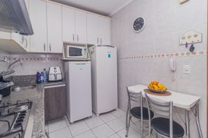 Image 34 - 757941