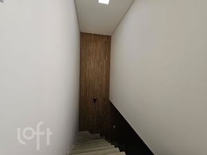 Image 4 - 758044