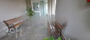 Image 1 - 758247