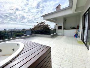 Image 1 - 758384