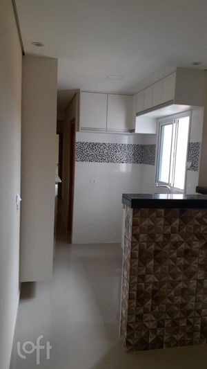 Image 4 - 758423