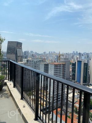 Image 32 - 758467
