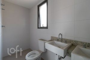 Image 9 - 758484