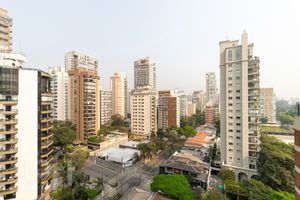 Image 16 - 758484