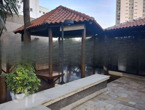 Image 39 - 758494