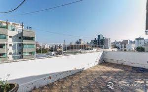 Image 16 - 7601