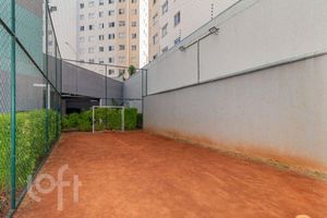 Image 21 - 760312
