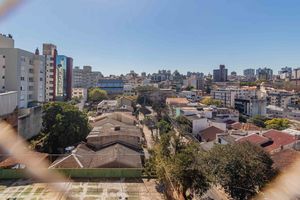 Image 4 - 760677