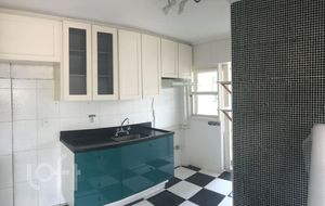 Image 6 - 769682