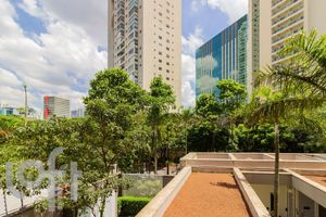 Image 7 - 771268