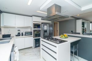 Image 37 - 7731
