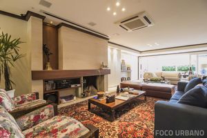 Image 15 - 7832