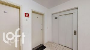 Image 7 - 798651