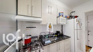 Image 27 - 798651