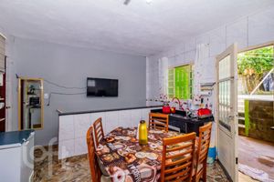 Image 11 - 804784