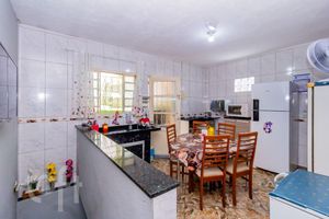 Image 10 - 804784