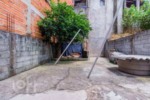 Image 19 - 804784