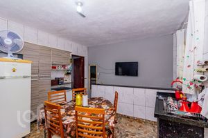 Image 13 - 804784