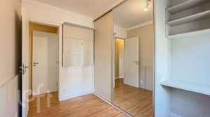 Image 3 - 804834