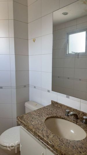 Image 6 - 806250