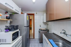 Image 29 - 806369