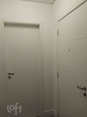Image 14 - 806418