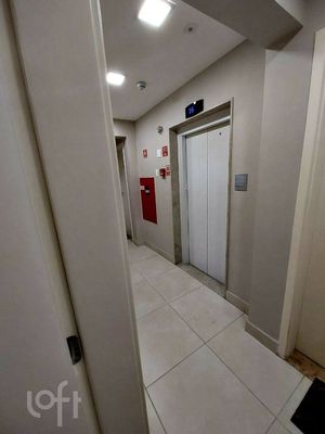 Image 36 - 806418