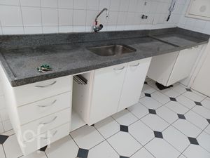 Image 7 - 806447