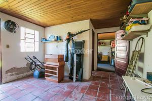 Image 30 - 806457