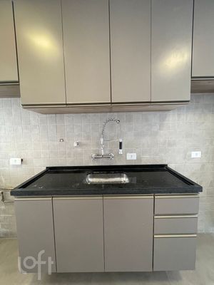 Image 9 - 806462