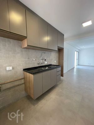 Image 7 - 806462