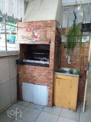 Image 11 - 806550