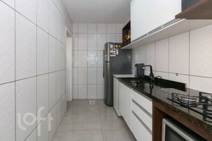 Image 16 - 806593