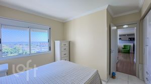 Image 8 - 806599