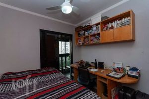 Image 14 - 806608