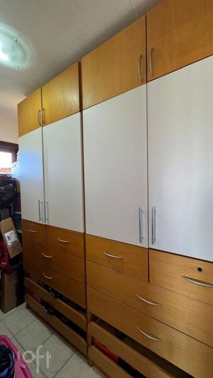 Image 25 - 806622