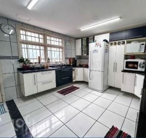 Image 32 - 806733