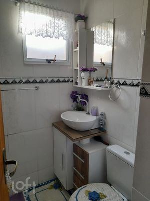 Image 6 - 806798