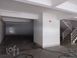 Image 35 - 807019