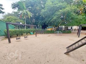 Image 19 - 807289