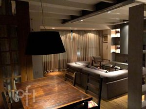 Image 1 - 807353